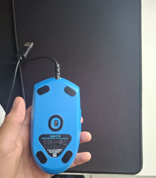 Продам мышку logitech g102
