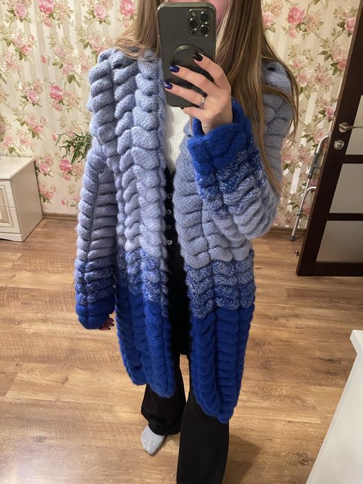 Вязаний кардиган