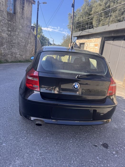 Bmw serie 1  118D — photo 4