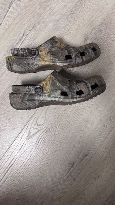 Crocs & Realtree
