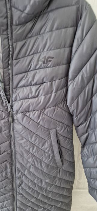 Kurtka pikowana długa płaszcz przejściowa 4F