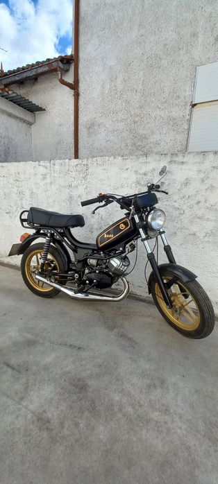 Casal boss 2v restaurada