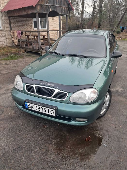 Deo Lanos Хетчбек 2009 рік.  1.5 Газ-бензин.