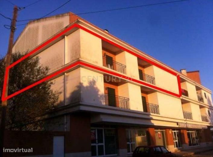 Apartamento T4+1 Único no Centro da Marinha Grande