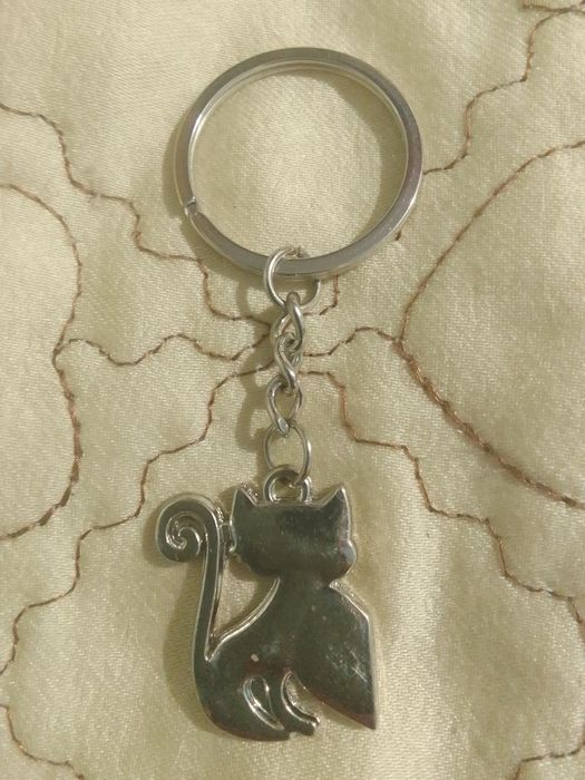 Брелки для ключей 3шт.по 70грн.