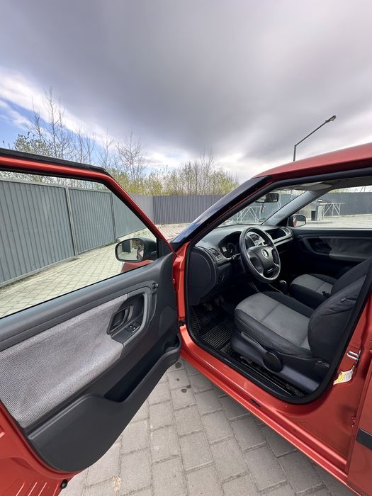 Продам Skoda Fabia 2009