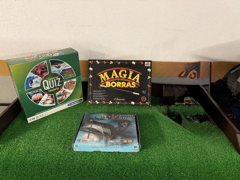 Conjunto 2 jogos de tabuleiro + 1 caixa de magia