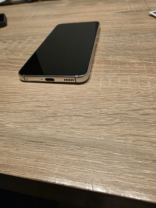 Samsung galaxy S22 128gb biały