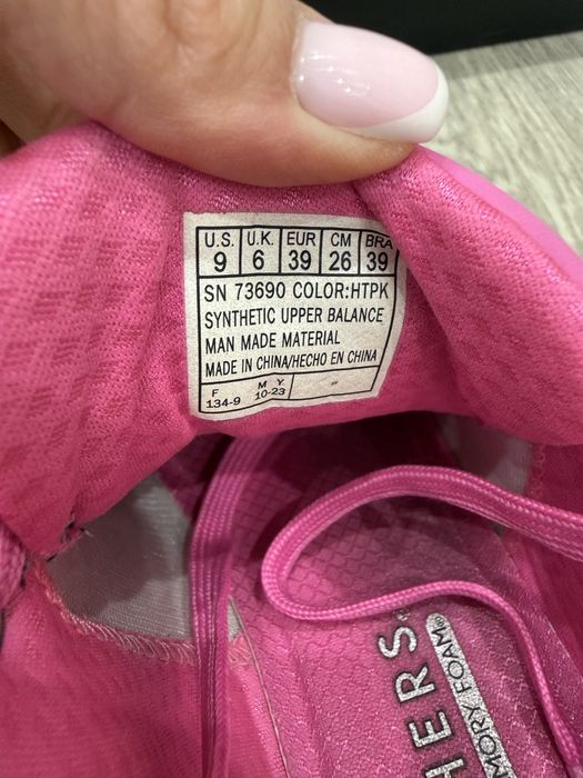 Кроссовки женские SKETCHERS 39 размер