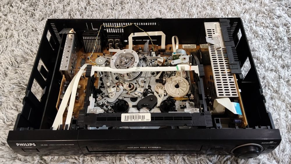 Magnetowid Video Vhs MATCHLINE PHILIPS VR900 Hi-Fi Stereo 6 głowic pilot