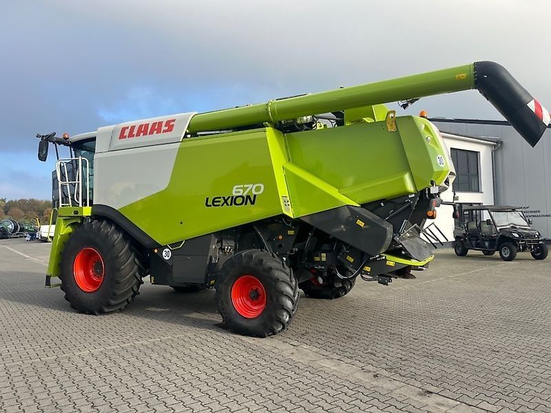 Комбайн. CLAAS Lexion 670.Лексіон 670.