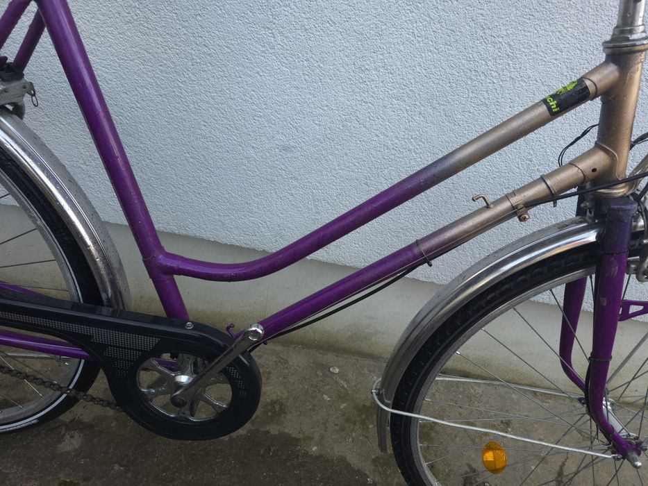 Велосипед жіночий'28