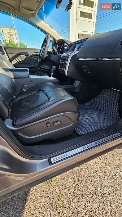 Продам Nissan Murano 2010