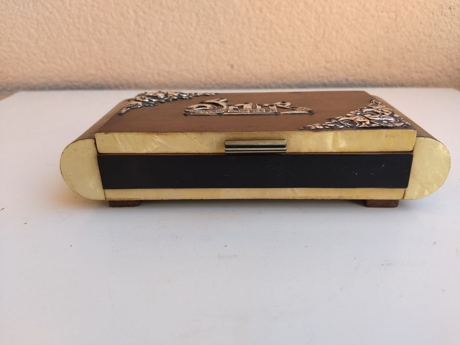 Caixa de Selos Art Deco em madeira com aplicações em prata