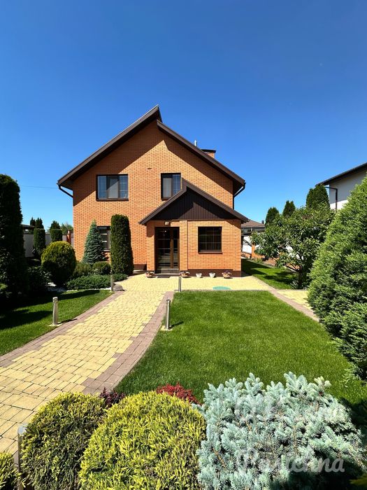 Продам дом с бассейном и сауной , Новоалександровка , Кристальный