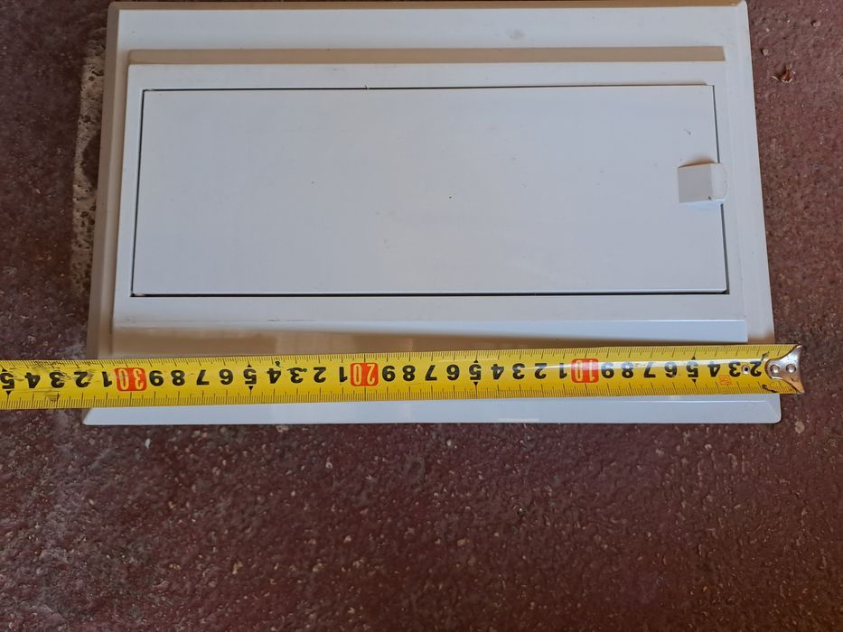 4 caixas de eletricidade