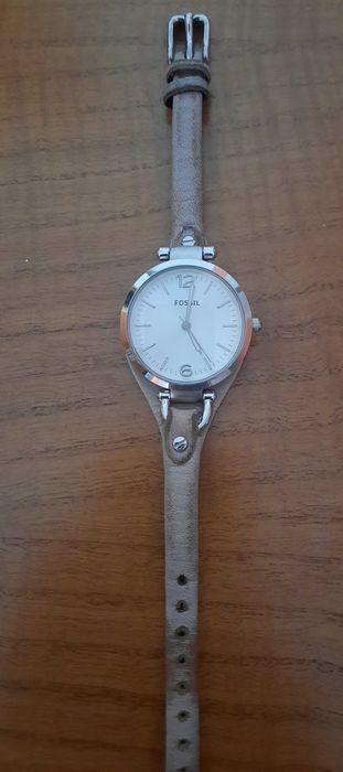 Relógio fossil para senhora.