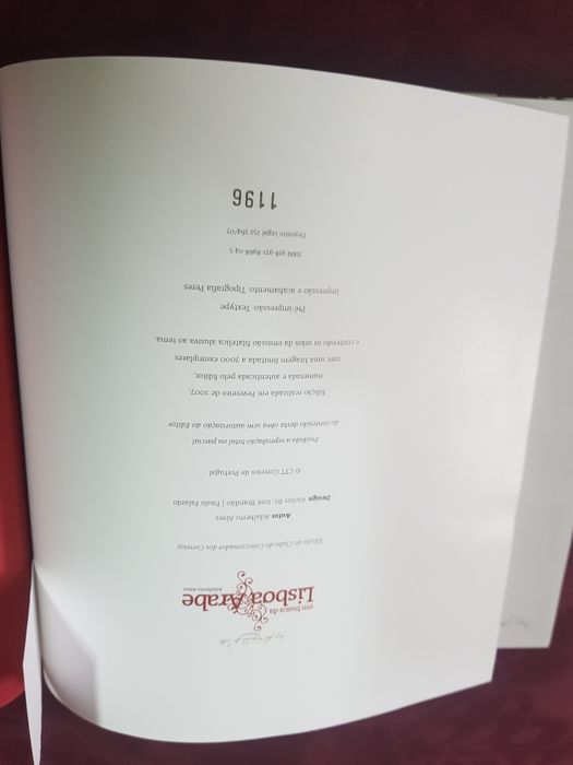 Livro em busca da Lisboa Arabe