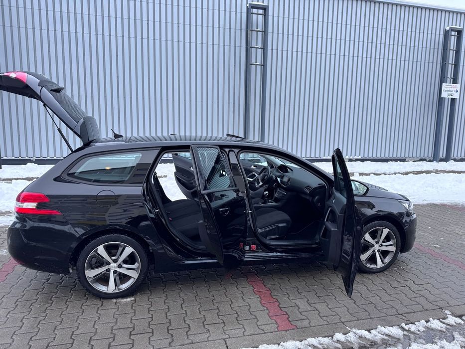 Peugeot 308 Panorama*Podgrzewane fotele*Mały przebieg*