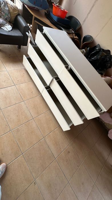 Cómoda MALM 6 gavetas ikea