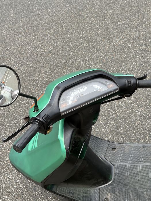 На документах. Скутер Honda tact 24. Мопед киев, с документами. На номерах