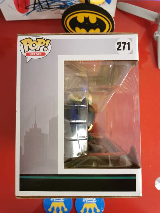 Funko Pop Green Lantern and Batman Comic Moments