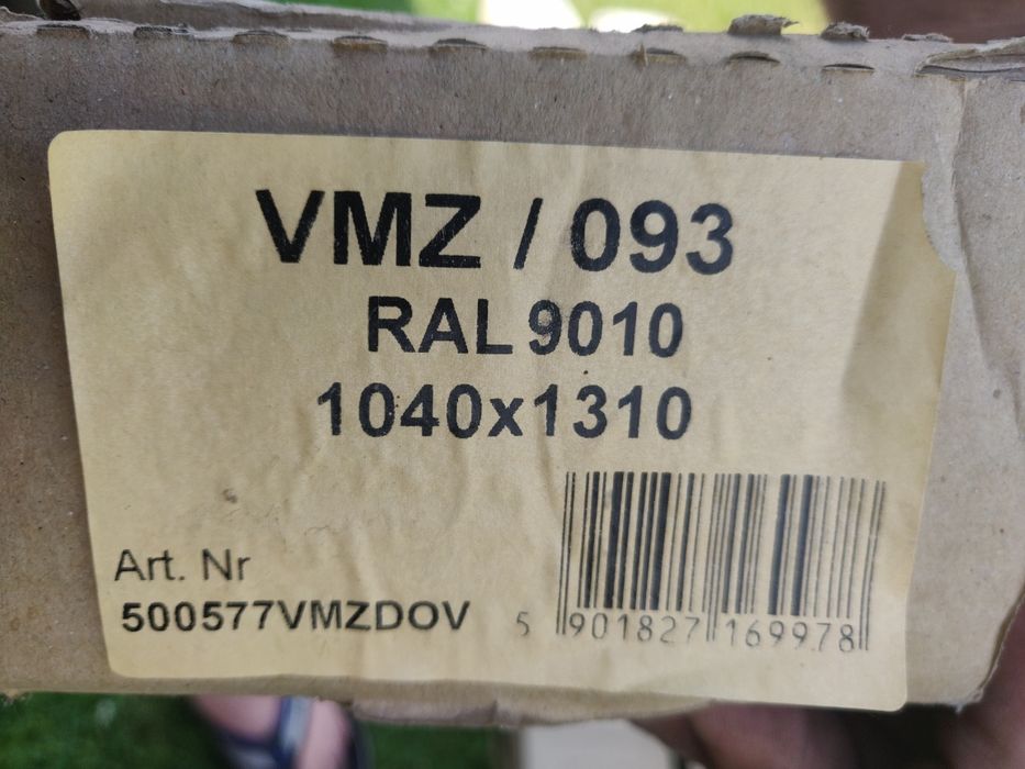 Markiza Fakro VMZ/093 ręczna  4 rozmiary