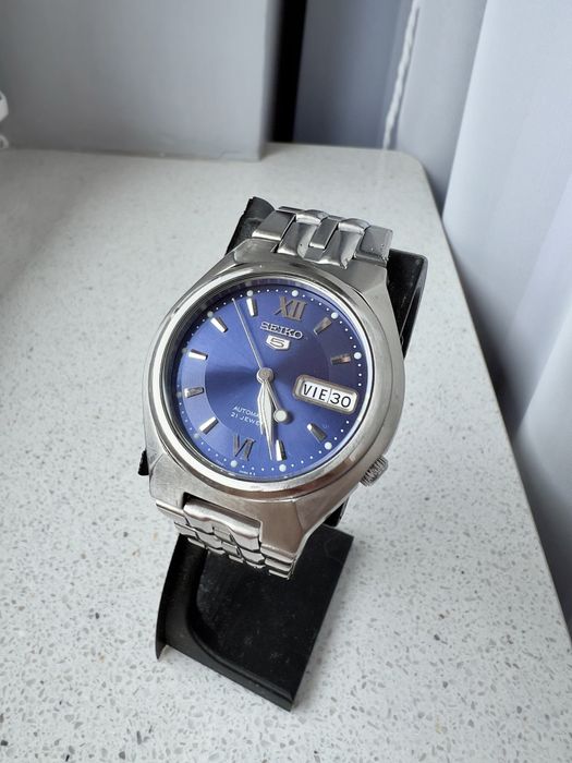 Seiko 5 vintage watch