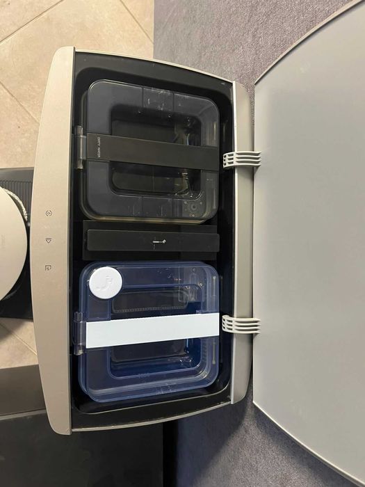 Роботизований пилосос ECOVACS DEEBOT X1 OMNI