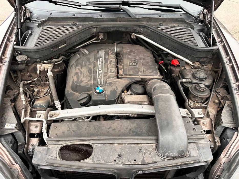 BMW X5 X-Drive полностью обслуженный