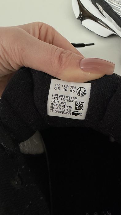 Кросівки Lacoste 40 розмір