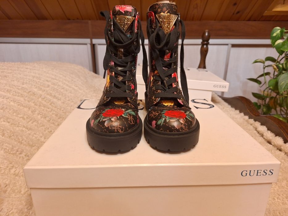 Botki Guess nowe