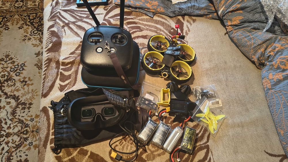 Sprzedam zestaw DJI FPV V1