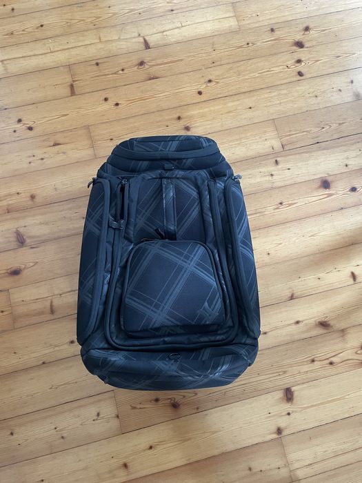 Mochila Hurley como nova!!!