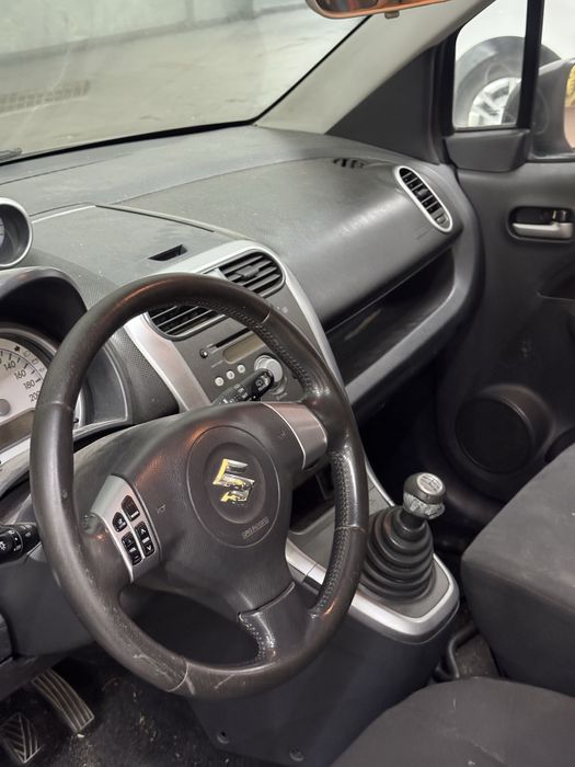 Suzuki splash 2010