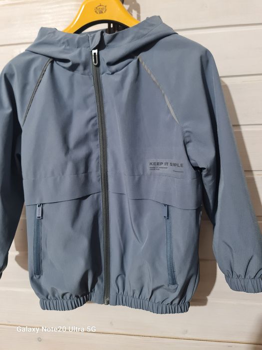 Курточка  дитяча  вітровка 116 см