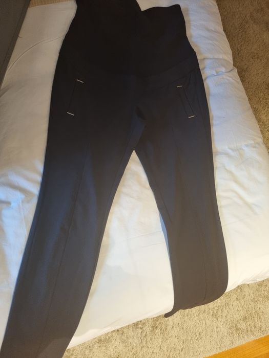 Calças preta para grávida H&M