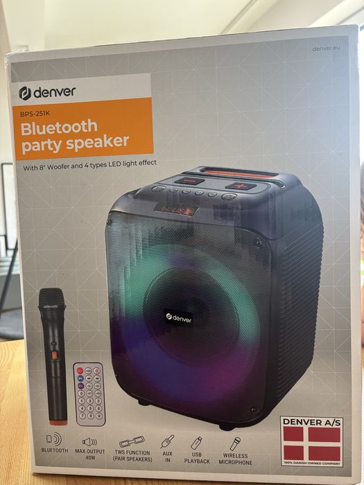 Głośnik Bluetooth Denver z mikrofonem do karaoke