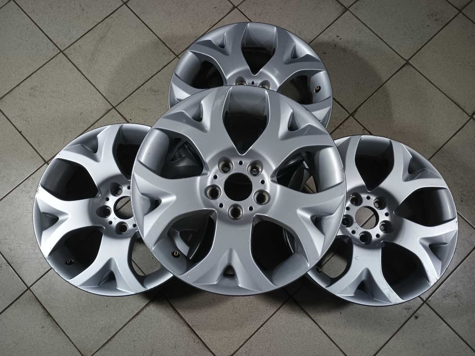 Комплект оригінальних легкосплавних дисків R18 5х120 BMW X5, різноширокі