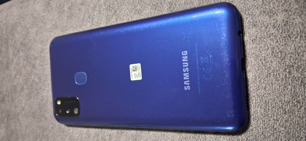 Sprzedam telefon Samsung M 21