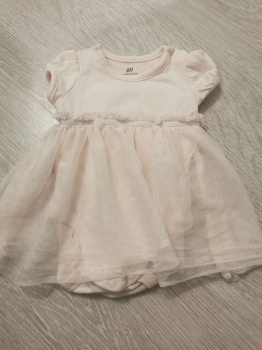 Body z tiulem sukienkobody H&M 50