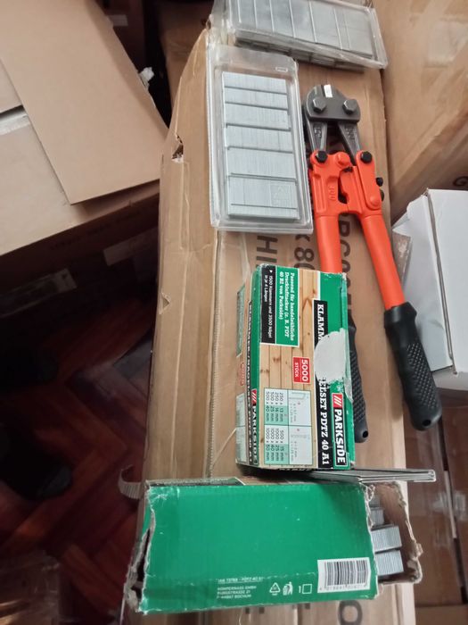 Ferramentas+Acessórios 89€. Oportunidades