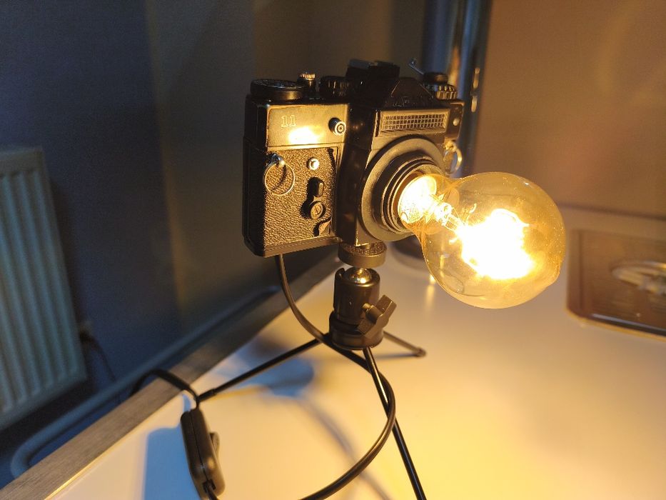 Lampka ozdobna aparat fotograficzny
