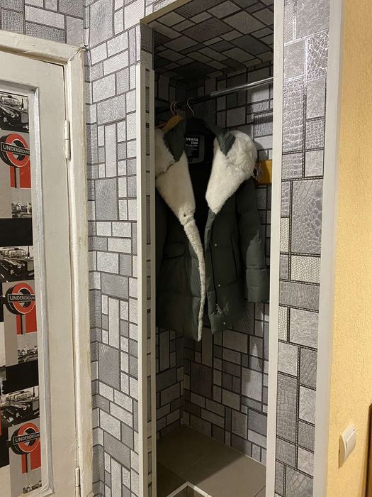 3 этаж. Газ. Улица Новодарницкая, 32.Продам 1 комн. кв.