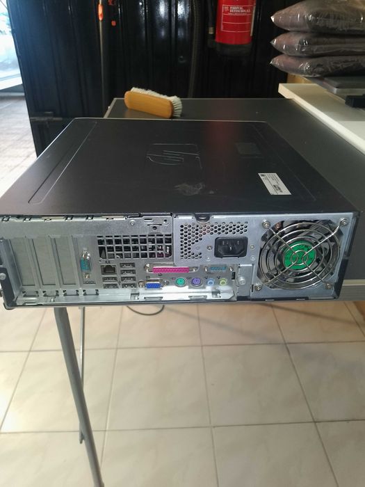 Computador HP, usado para peças