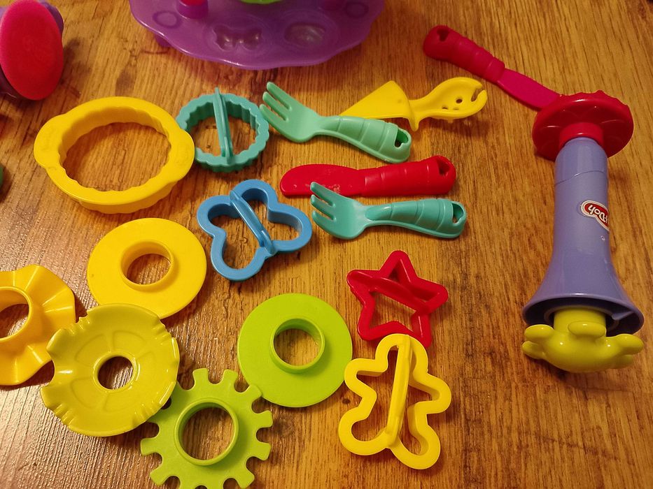 Zabawki do plasteliny Play doh