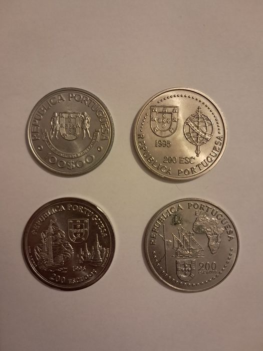 Moedas de 100 e 200 escudos