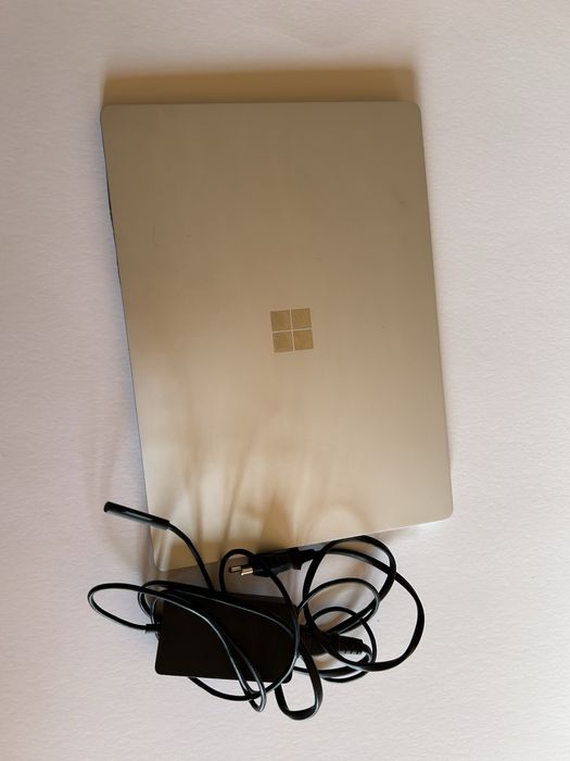 Microsoft Surface Laptop | Core i7, Bateria NOVA, Ecrã TÁTIL