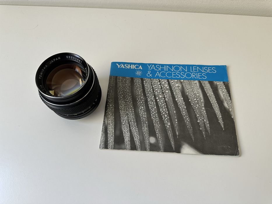 Lente Vintage Yashica Yashinon Tomioka DS-M f/1.2 55mm M42