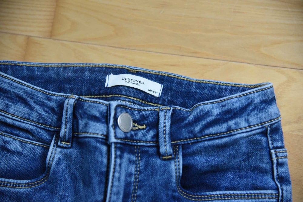 Jeansy Reserved 146 cm Eco Aware